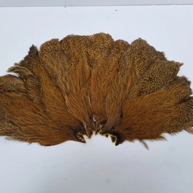 Whiting Coq de Leon Hen Cape in Speckled Copper Olive-4